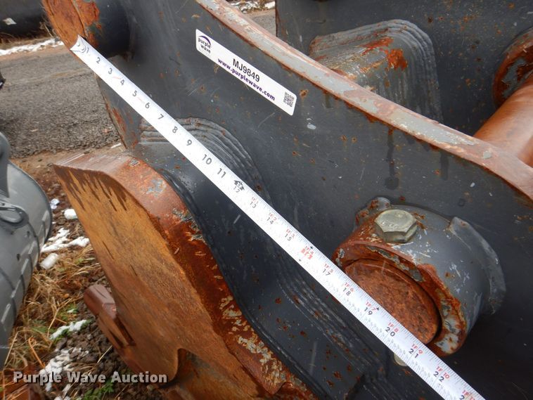 image for item MJ9849 Strickland SK350  excavator bucket