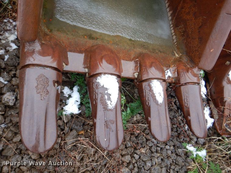 image for item MJ9849 Strickland SK350  excavator bucket