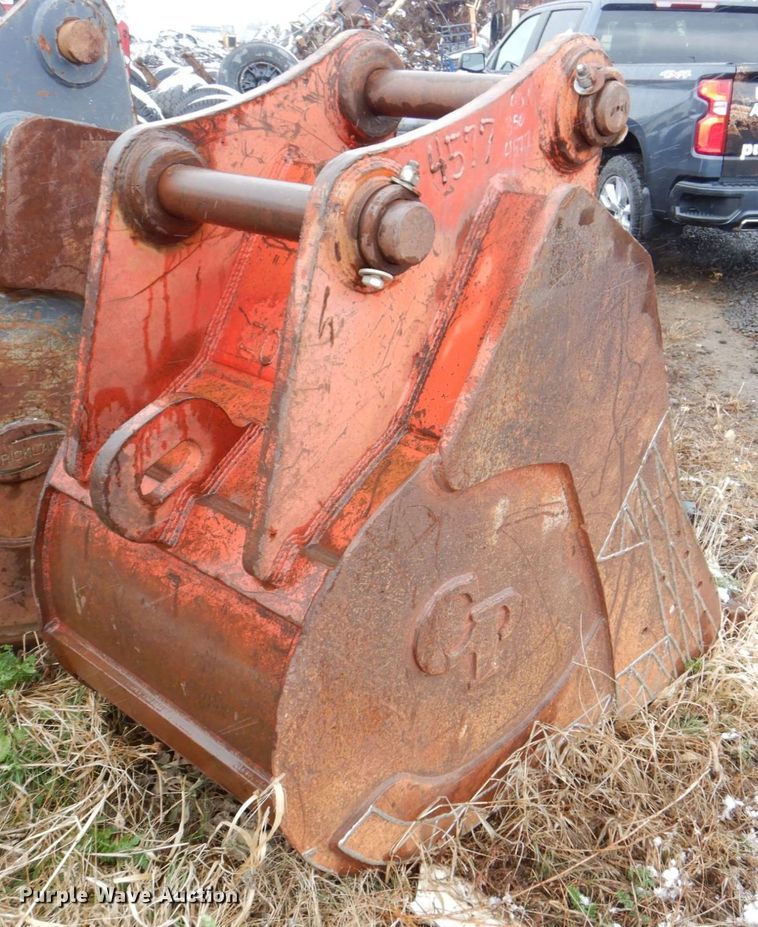 image for item MJ9850 CP  35"W excavator bucket