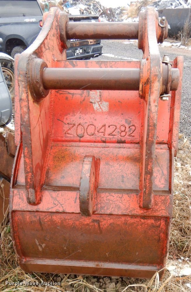 image for item MJ9850 CP  35"W excavator bucket