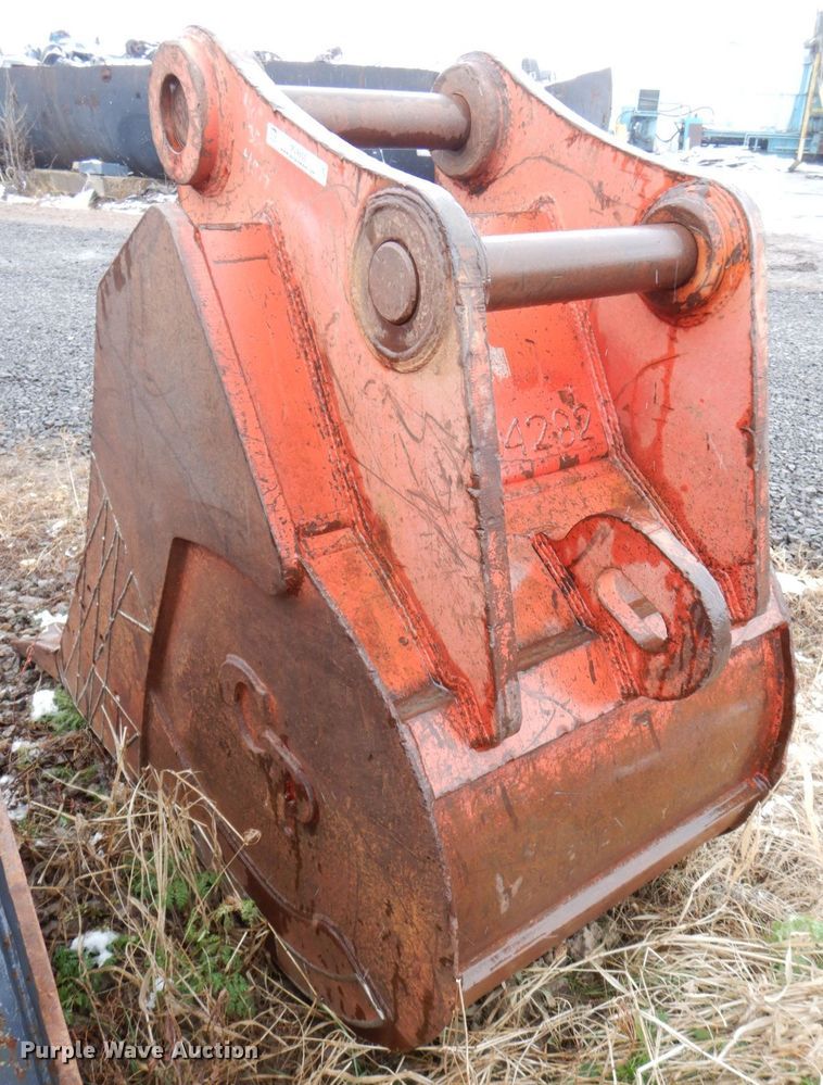 image for item MJ9850 CP  35"W excavator bucket