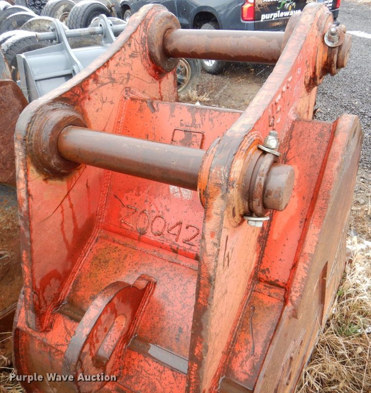 image for item MJ9850 CP  35"W excavator bucket