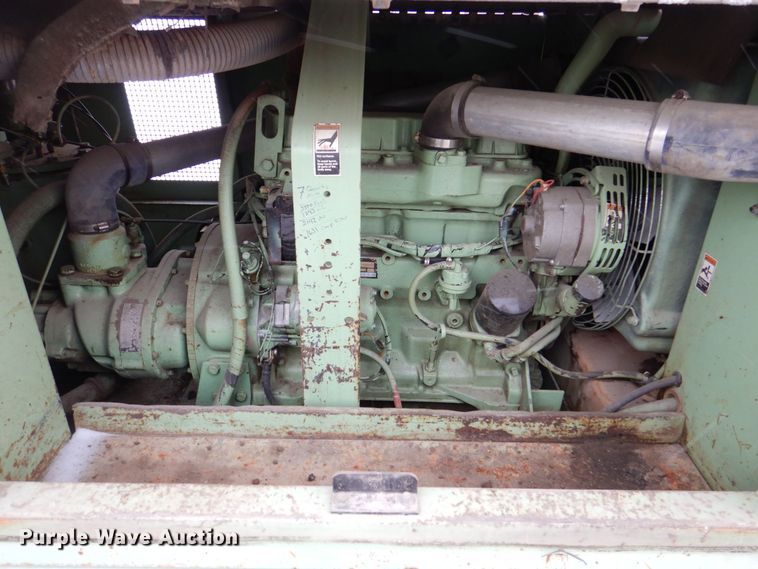 image for item MJ9852 Sullair 185DPQJD  air compressor