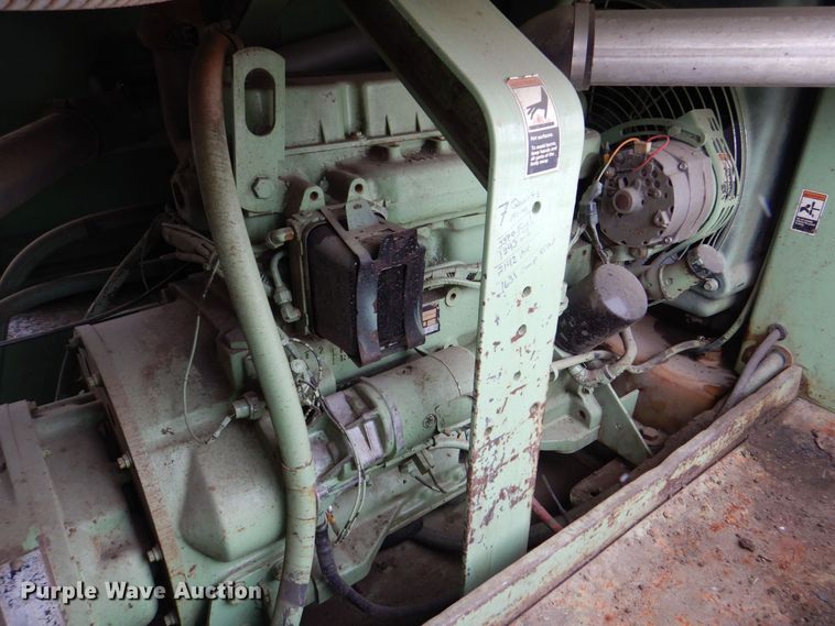 image for item MJ9852 Sullair 185DPQJD  air compressor