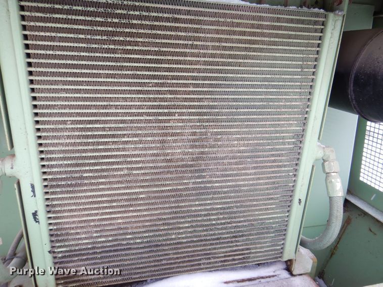 image for item MJ9852 Sullair 185DPQJD  air compressor