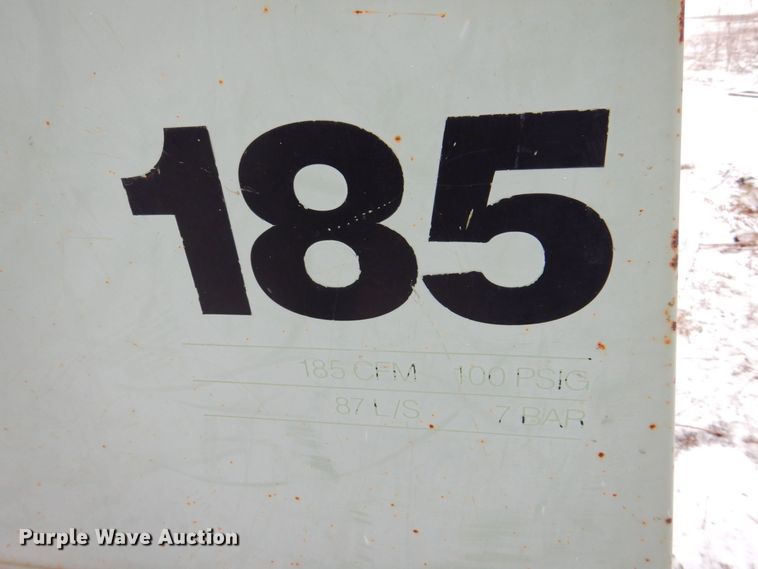 image for item MJ9852 Sullair 185DPQJD  air compressor