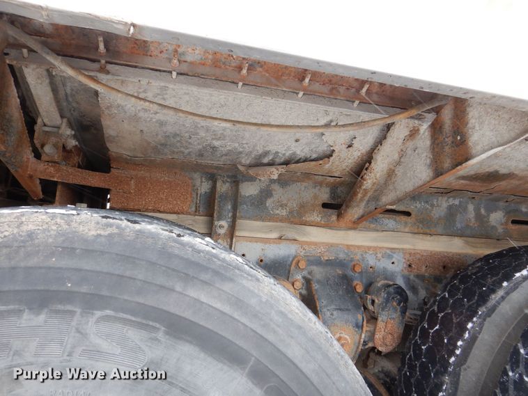 image for item MJ9853 1989 Ford L9000  water truck