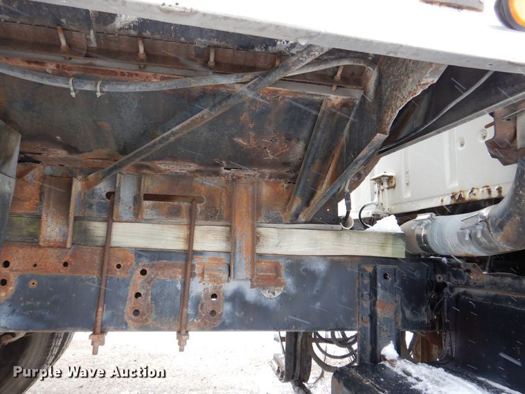 image for item MJ9853 1989 Ford L9000  water truck