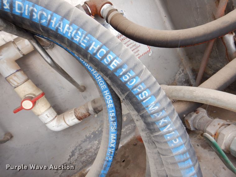 image for item MJ9853 1989 Ford L9000  water truck