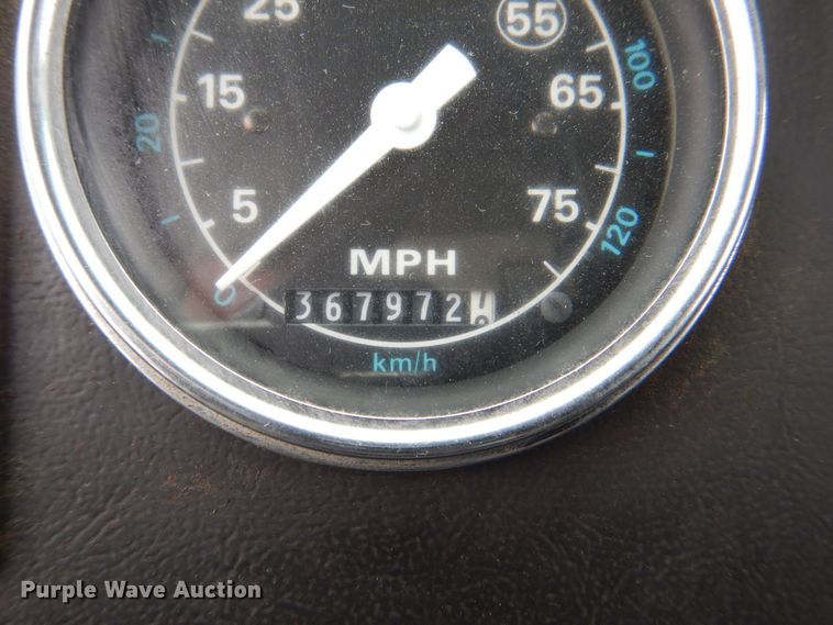 image for item MJ9853 1989 Ford L9000  water truck