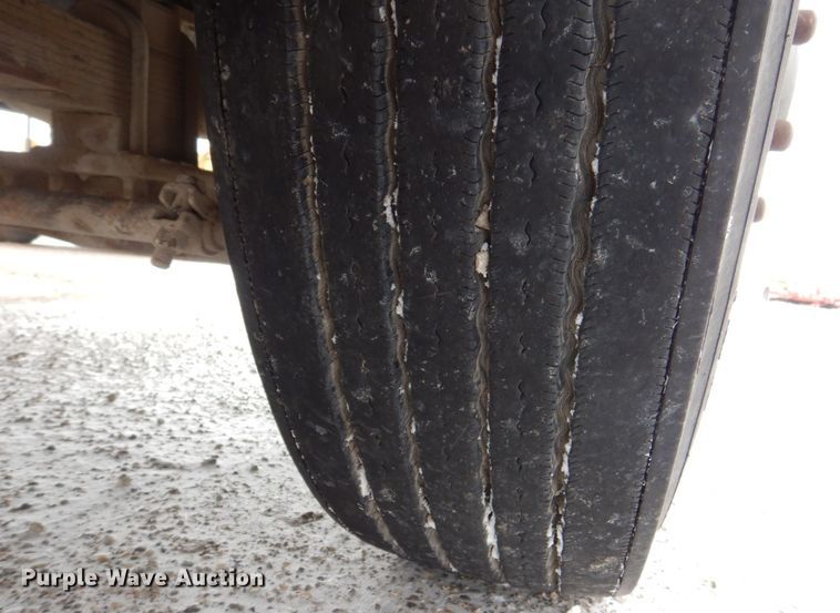 image for item MJ9853 1989 Ford L9000  water truck