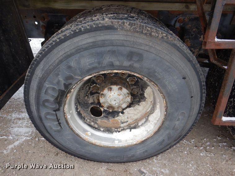 image for item MJ9853 1989 Ford L9000  water truck