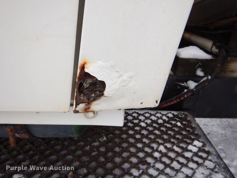 image for item MJ9853 1989 Ford L9000  water truck