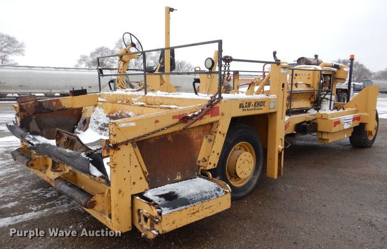 image for item MJ9854 Blaw-Knox RW195C  road widener