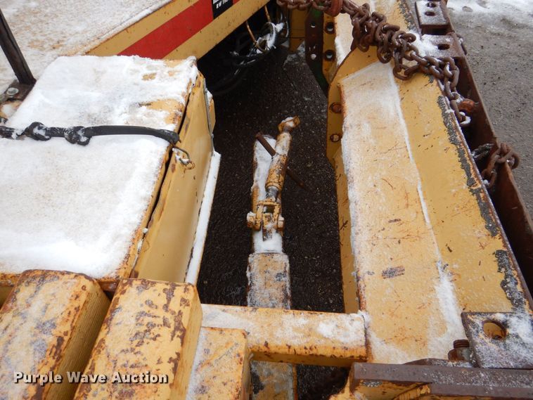 image for item MJ9854 Blaw-Knox RW195C  road widener