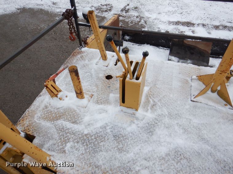 image for item MJ9854 Blaw-Knox RW195C  road widener