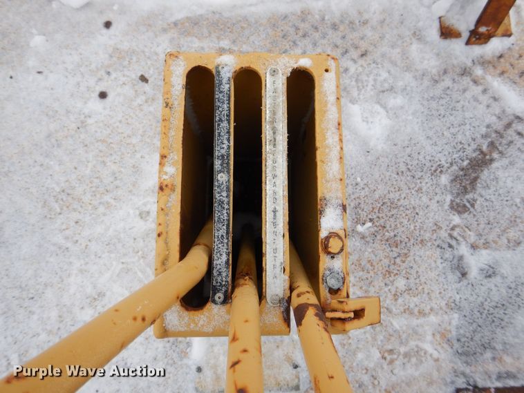 image for item MJ9854 Blaw-Knox RW195C  road widener