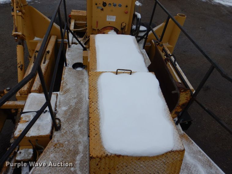 image for item MJ9854 Blaw-Knox RW195C  road widener