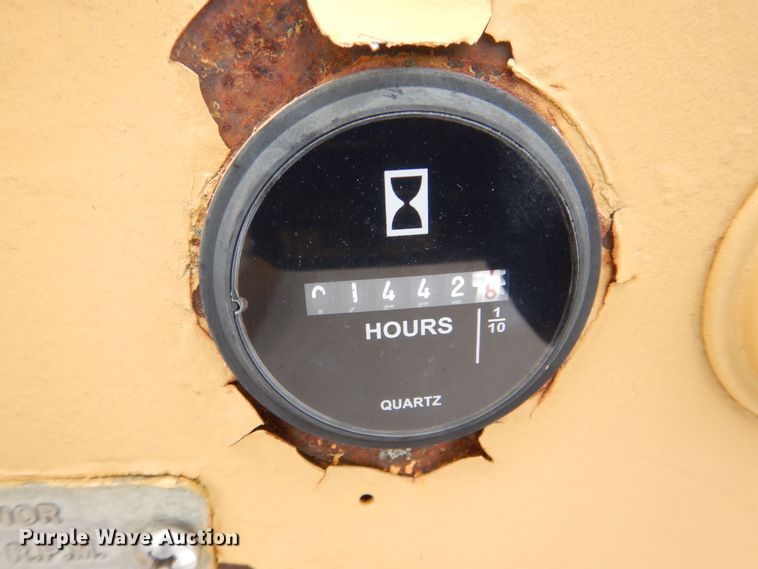 image for item MJ9854 Blaw-Knox RW195C  road widener