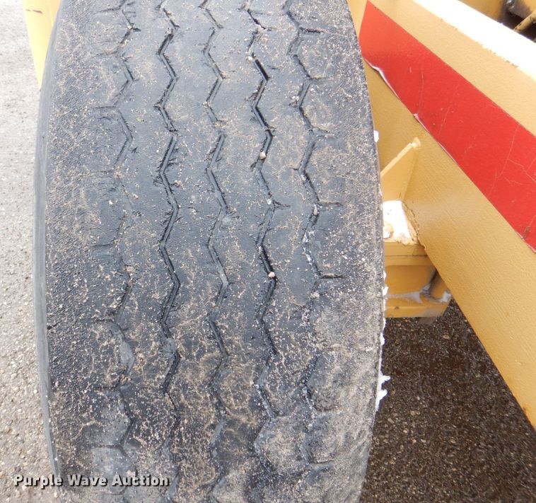 image for item MJ9854 Blaw-Knox RW195C  road widener