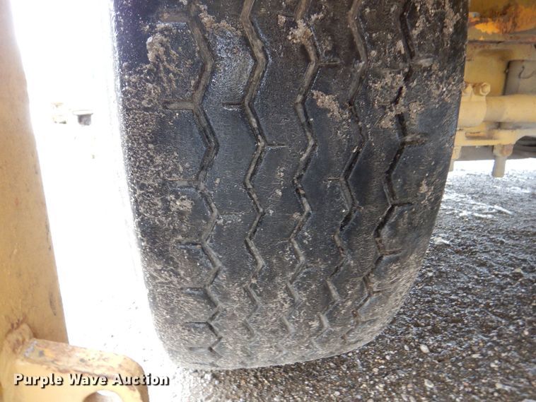 image for item MJ9854 Blaw-Knox RW195C  road widener