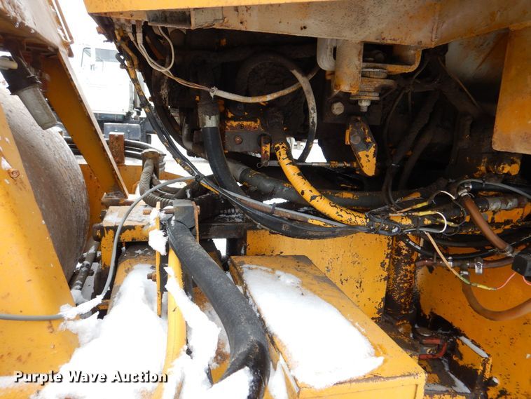 image for item MJ9855 1979 Dynapac CC-42A  double drum vibratory roller