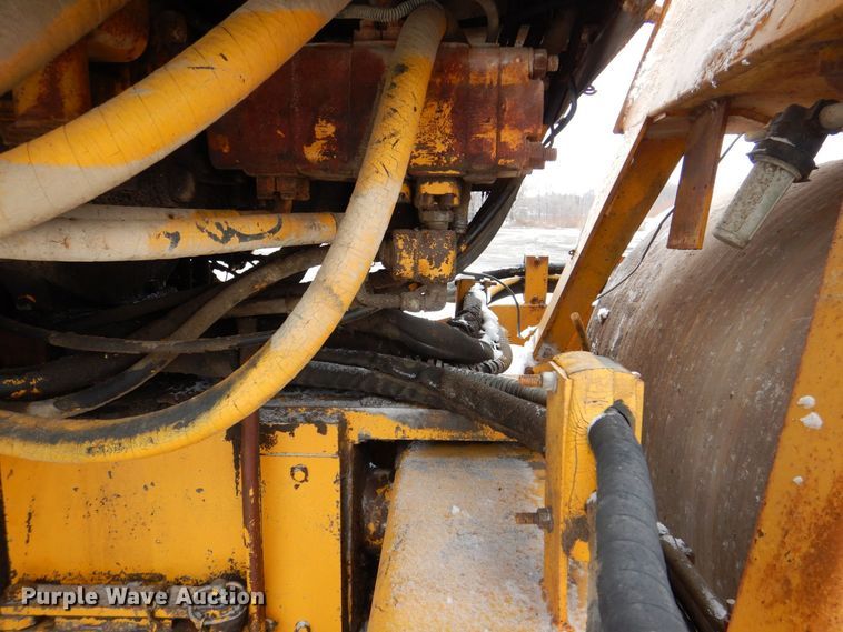 image for item MJ9855 1979 Dynapac CC-42A  double drum vibratory roller