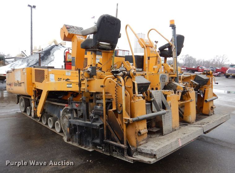 image for item MJ9856 2004 Blaw-Knox PF-5510  paver