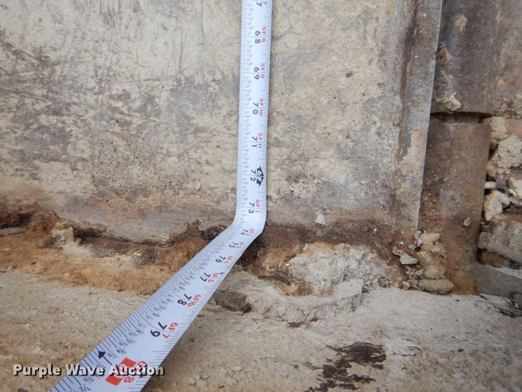 image for item MJ9856 2004 Blaw-Knox PF-5510  paver