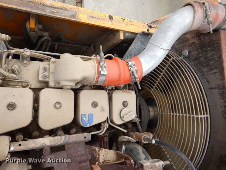 image for item MJ9856 2004 Blaw-Knox PF-5510  paver