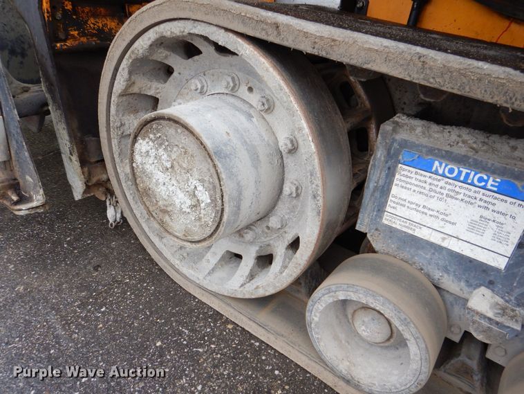 image for item MJ9856 2004 Blaw-Knox PF-5510  paver