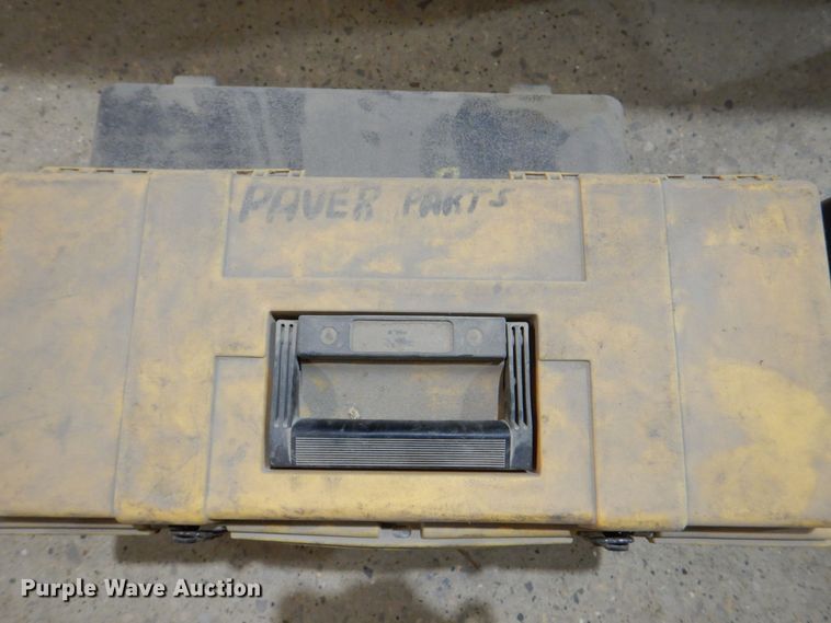 image for item MJ9856 2004 Blaw-Knox PF-5510  paver