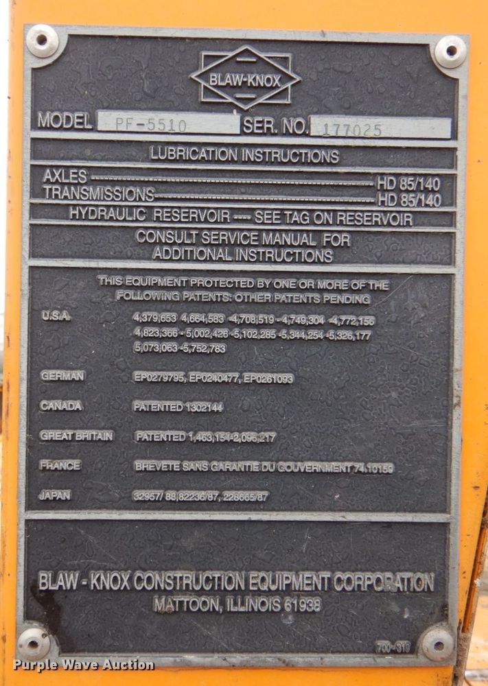 image for item MJ9856 2004 Blaw-Knox PF-5510  paver