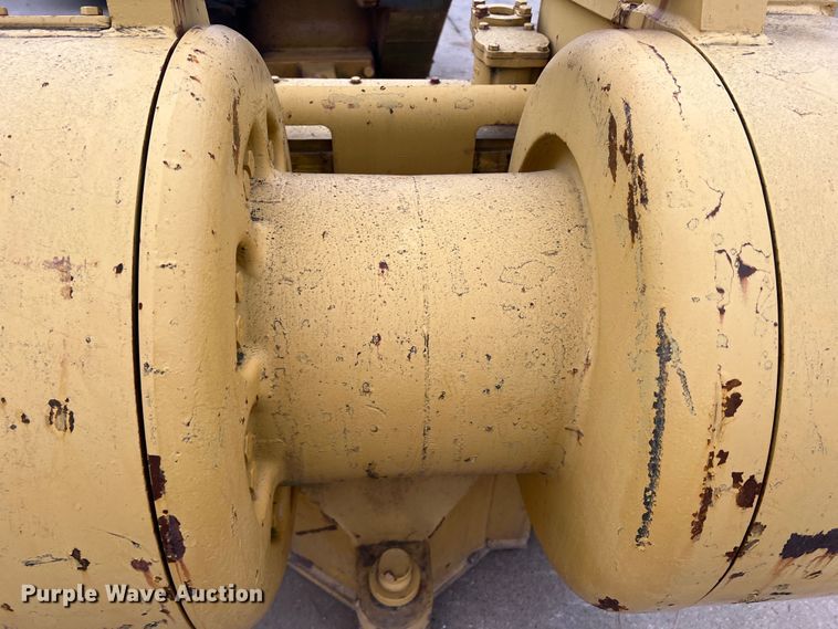 image for item MK9637 Caterpillar  winch