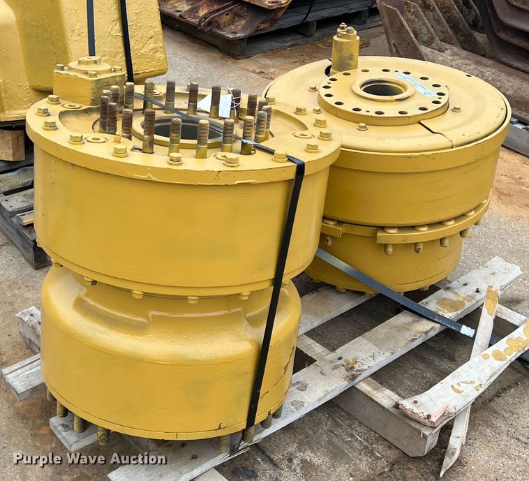 image for item MK9646 Caterpillar  drivetrain parts