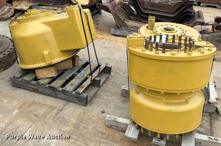 image for item MK9646 Caterpillar  drivetrain parts