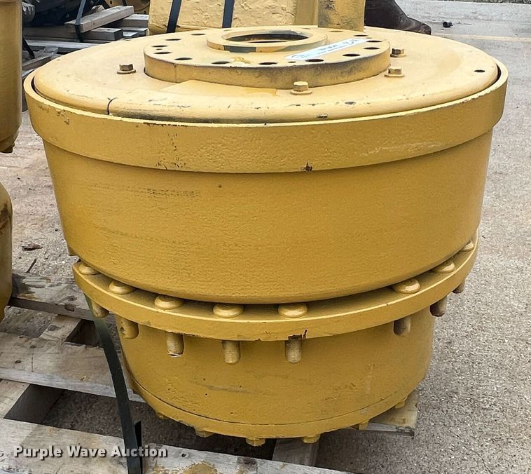 image for item MK9646 Caterpillar  drivetrain parts