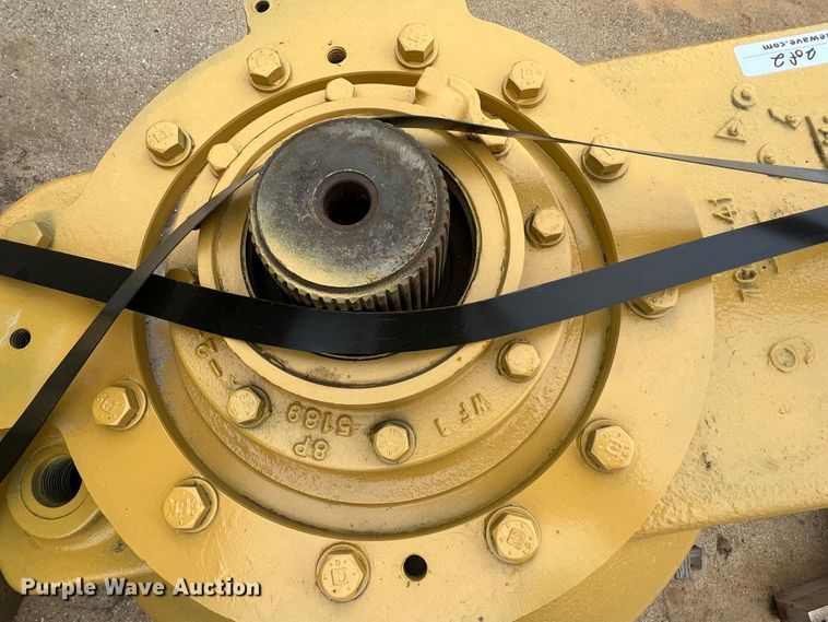 image for item MK9646 Caterpillar  drivetrain parts