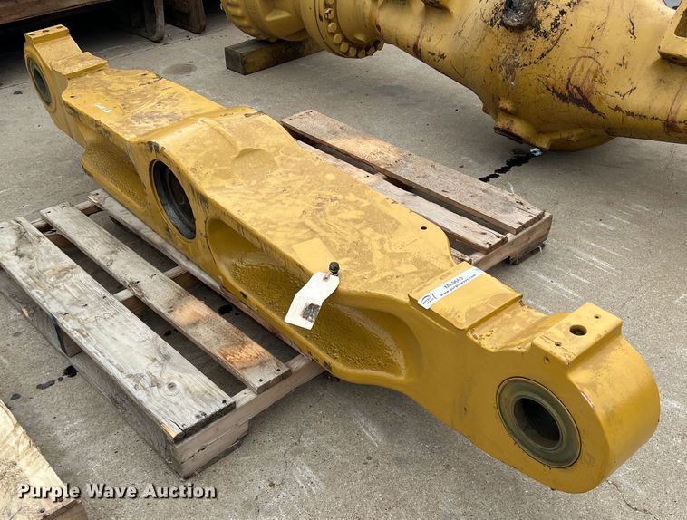 image for item MK9663 Caterpillar  equalizer bar