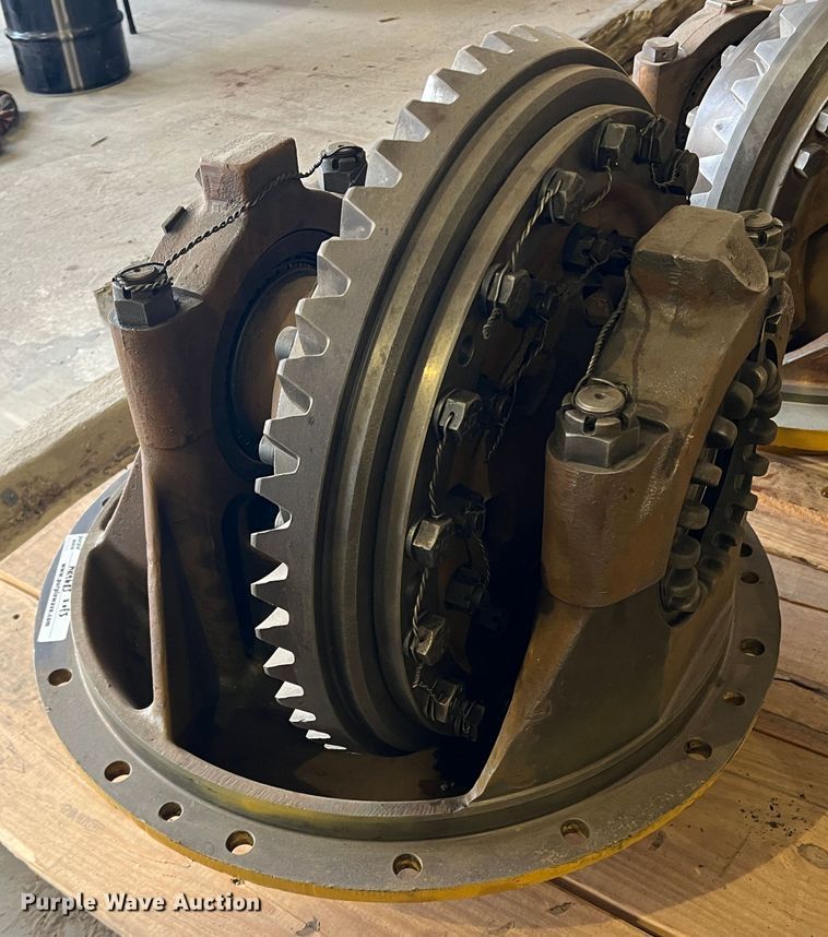 image for item MK9683 (3) Caterpillar differential gear assemblies