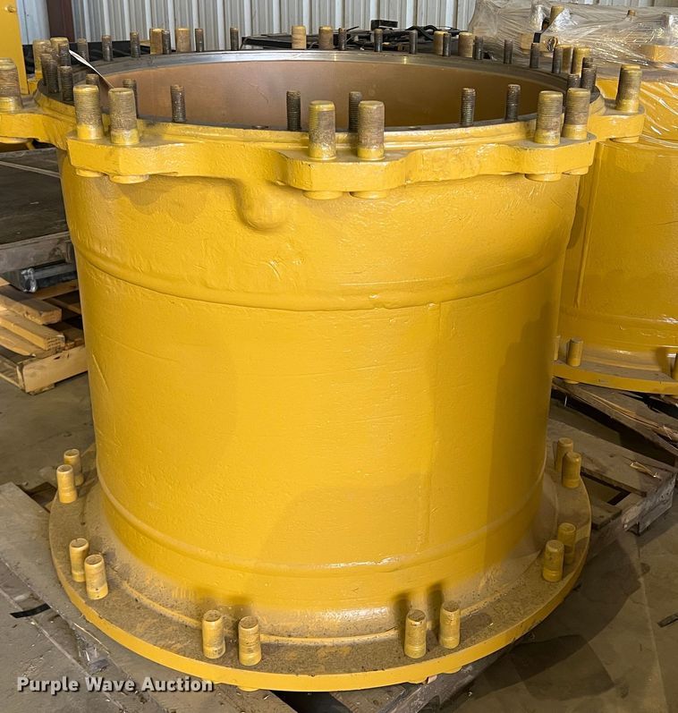 image for item MK9692 (2) Caterpillar wheel assemblies