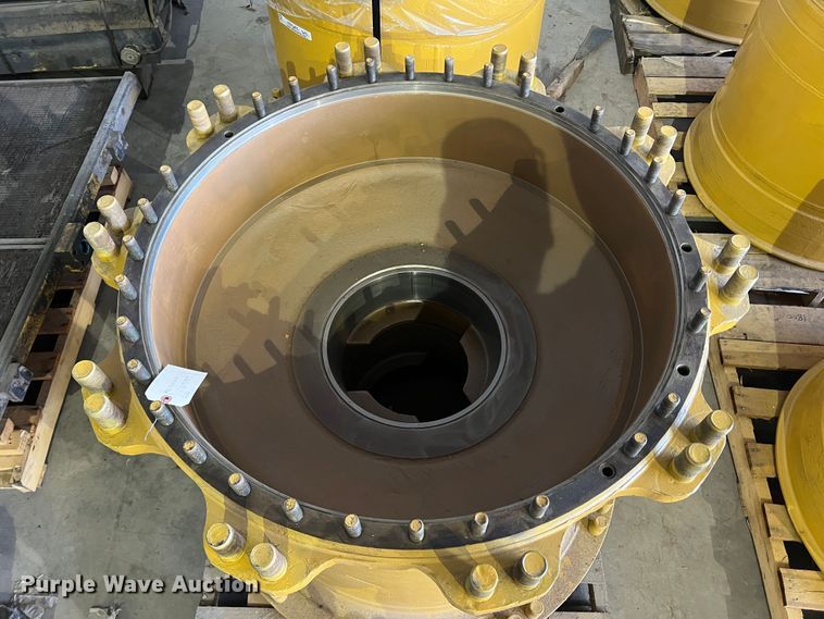 image for item MK9692 (2) Caterpillar wheel assemblies