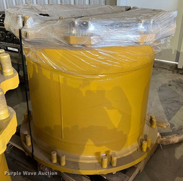 image for item MK9692 (2) Caterpillar wheel assemblies