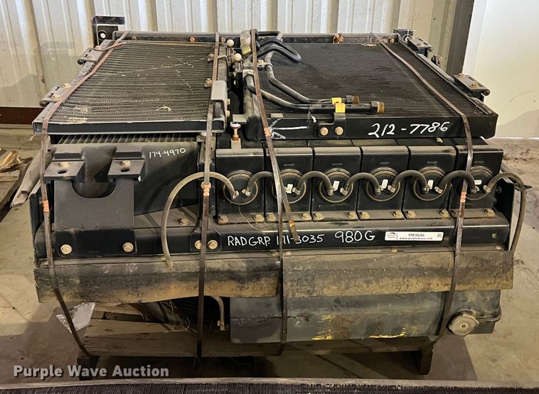 image for item MK9698 Caterpillar  radiator group