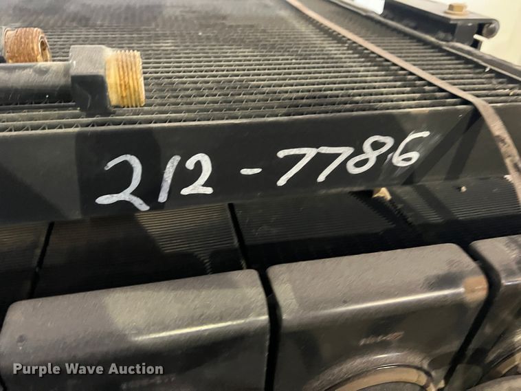 image for item MK9698 Caterpillar  radiator group