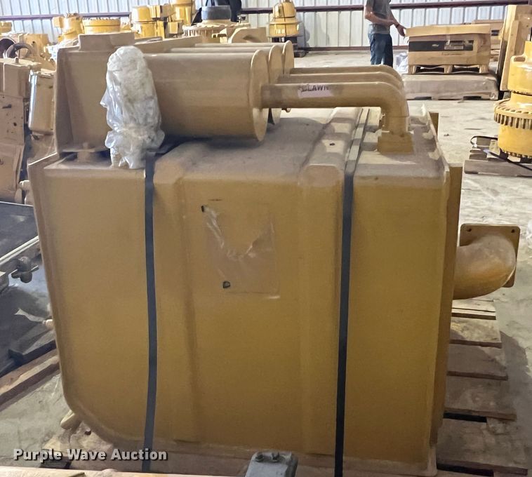 image for item MK9709 Caterpillar  hydraulic tank