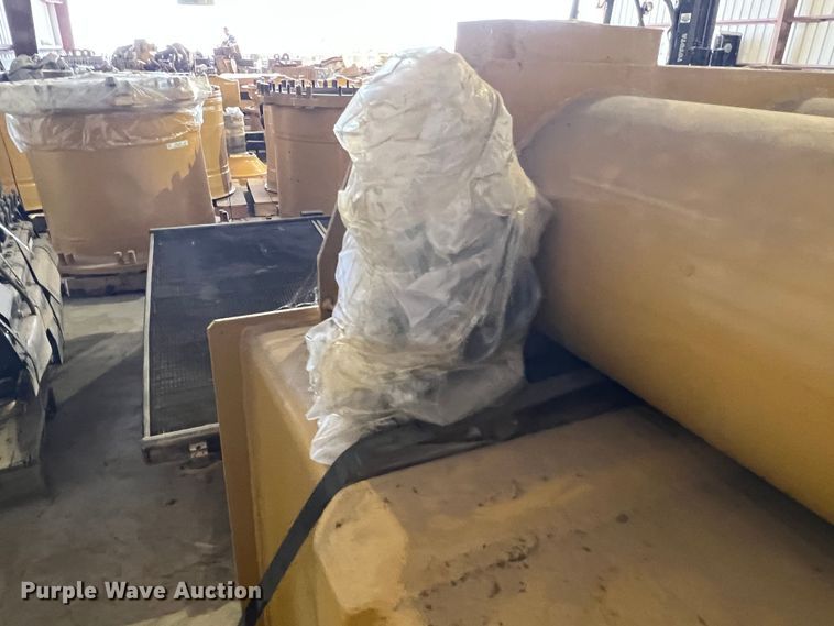 image for item MK9709 Caterpillar  hydraulic tank