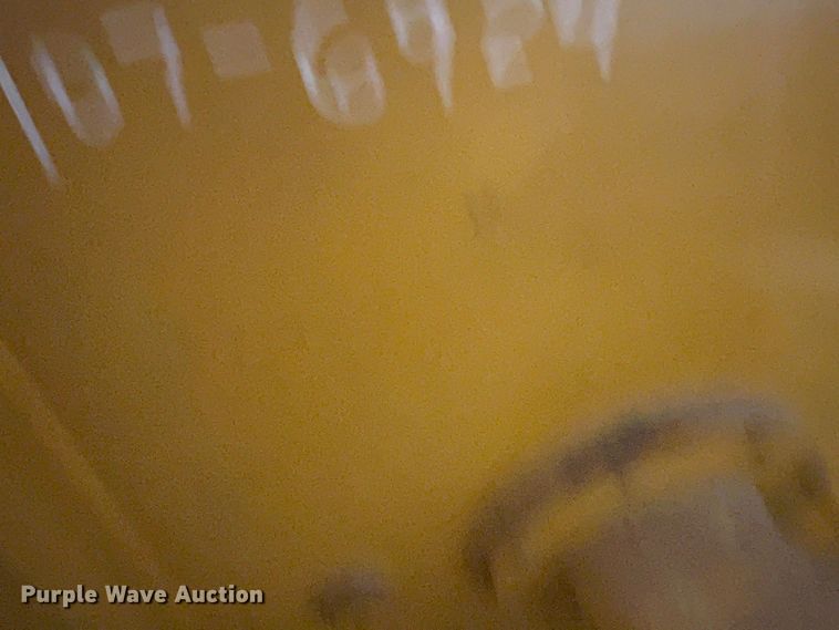 image for item MK9709 Caterpillar  hydraulic tank