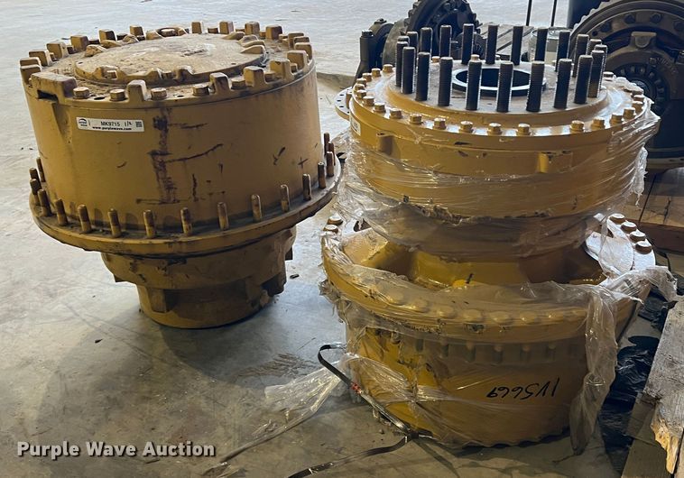 image for item MK9715 (2) Caterpillar wheel groups