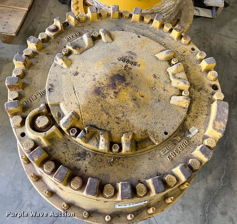 image for item MK9715 (2) Caterpillar wheel groups